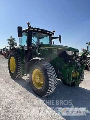 John Deere 6r185 الجرارات