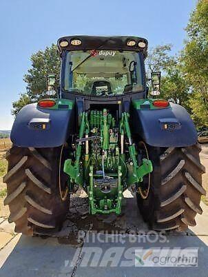 John Deere 6R250 الجرارات