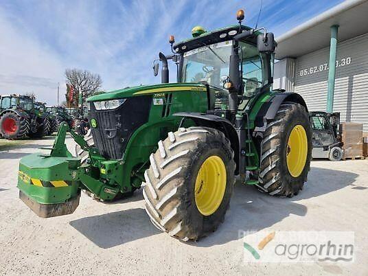 John Deere 7250R الجرارات