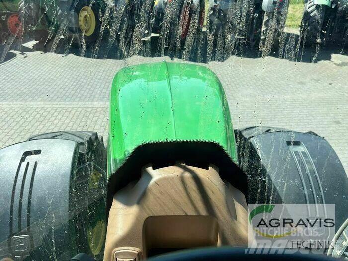 John Deere 7830 الجرارات