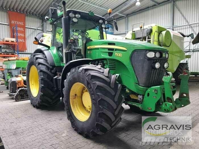 John Deere 7930 A الجرارات