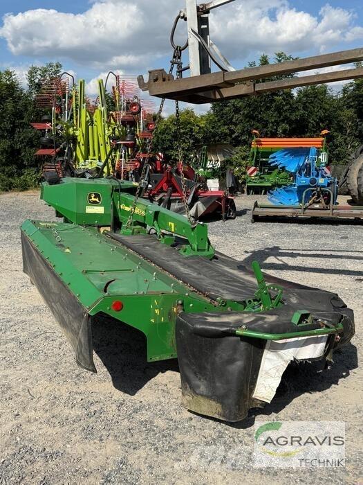 John Deere CC0331 جزازات