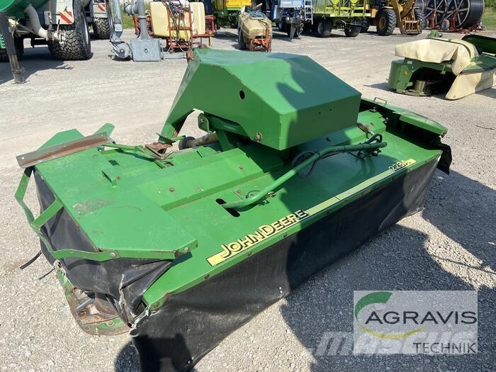John Deere CC228A جزازات