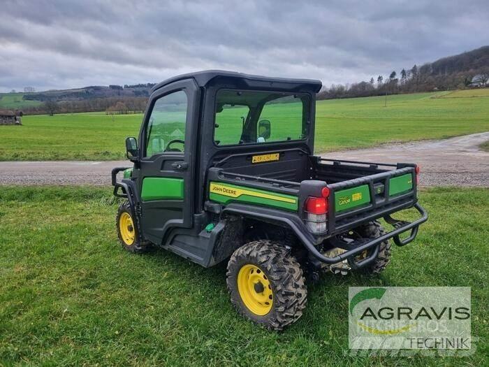 John Deere GATOR جرارات مدمجة