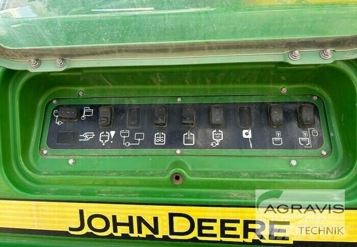 John Deere R 962I الرشاشات