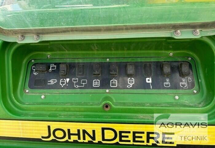 John Deere R 962I الرشاشات