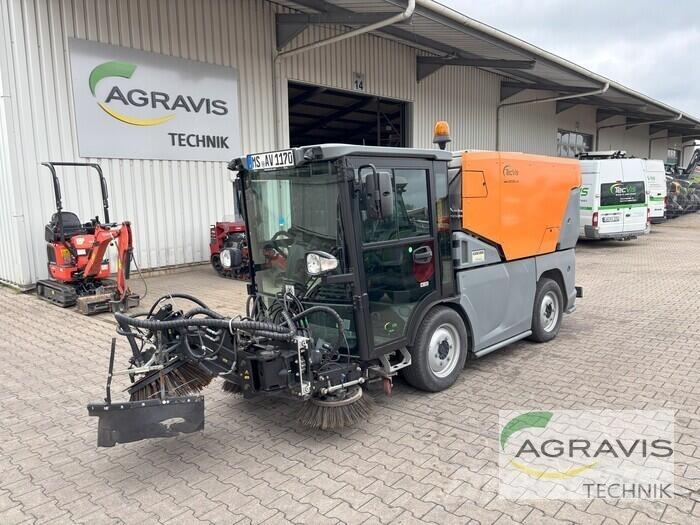 Kärcher MC250 كناسات