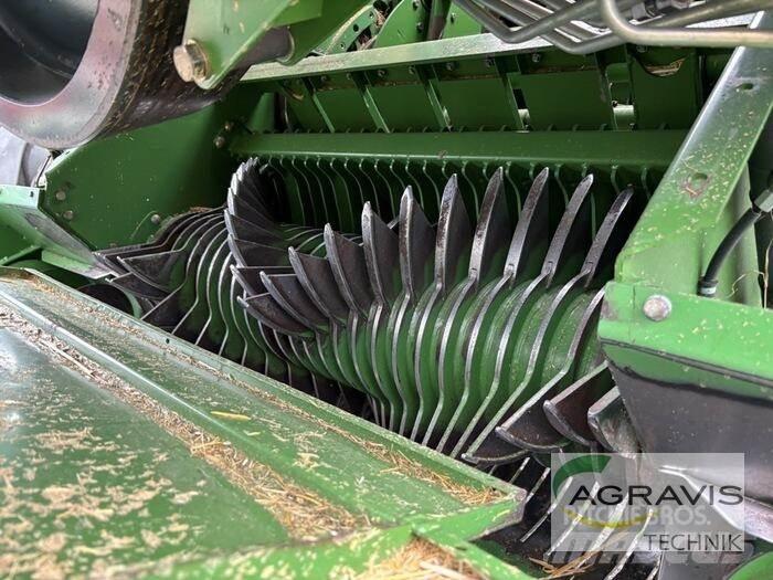 Krone BIG PACK 1290 XC محزمات مستديرة