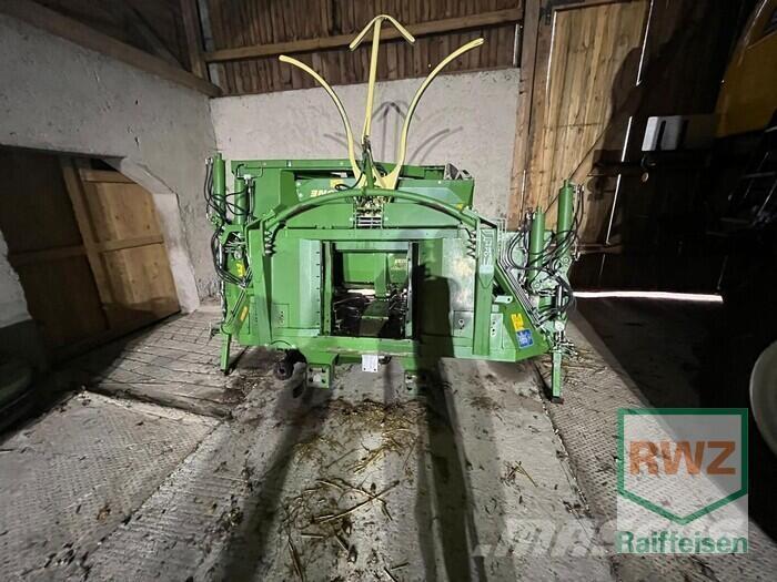 Krone BIG X 630 علافات ذاتية الدفع