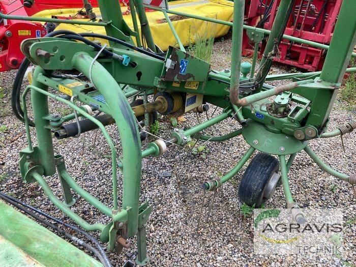 Krone KW 7.70/6 مكابس وميبسات التبن