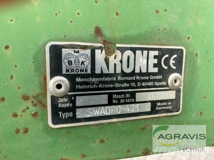 Krone SWADRO 421 مكابس وميبسات التبن