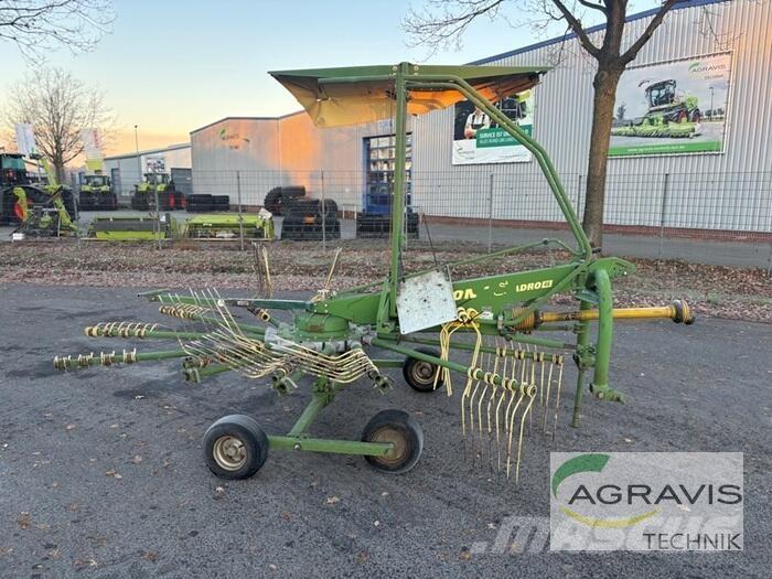 Krone SWADRO 46 مكابس وميبسات التبن