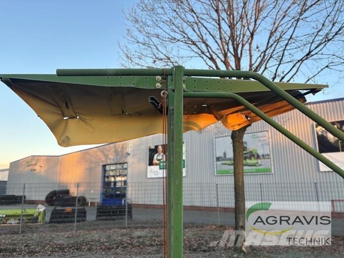 Krone SWADRO 46 مكابس وميبسات التبن