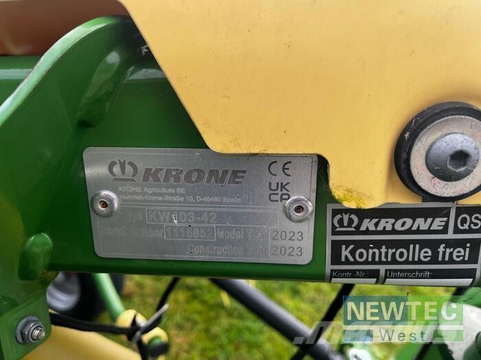 Krone VENDRO 560 مكابس وميبسات التبن