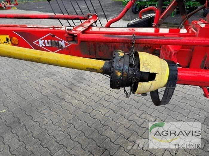 Kuhn GA 6520 معدات مناولة لأغراض الزراعة