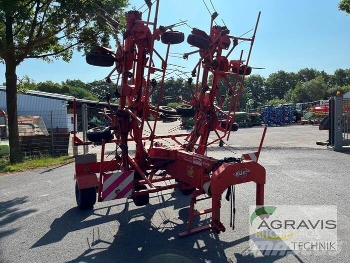 Kuhn GF 10601 TO مكابس وميبسات التبن