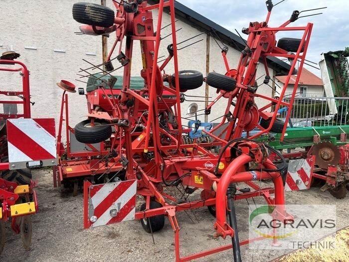 Kuhn GF 8501 MH مكابس وميبسات التبن