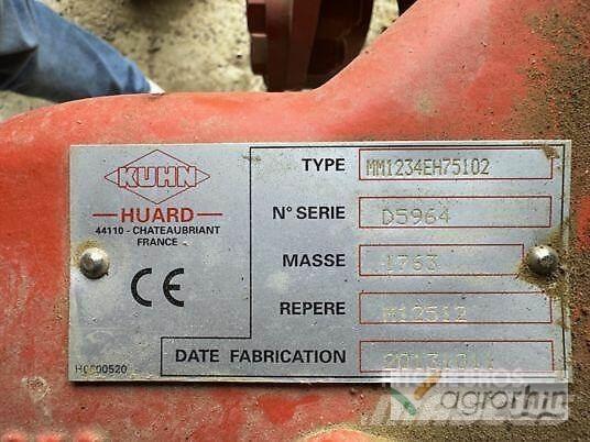 Kuhn VARIMASTER 123 ماكينات وملحقات زراعة أخرى