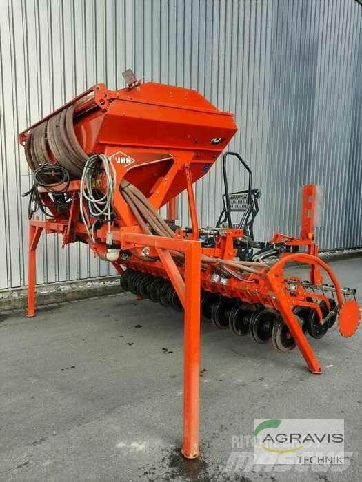 Kuhn VENTA LC 3000 مثاقيب
