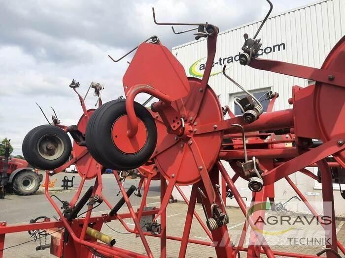Lely LOTUS 1020 مكابس وميبسات التبن