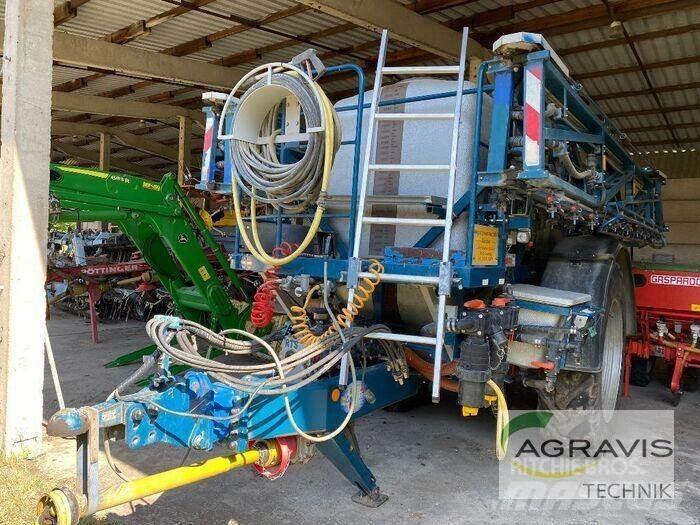 Lemken ALBATROS 40/24 الرشاشات