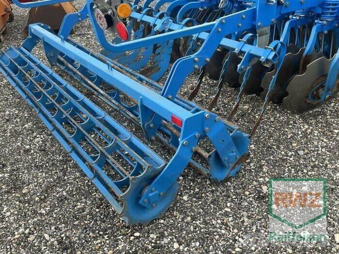 Lemken Rubin 10-300 U الكاسحات وقلابات التربة ذات المحركات