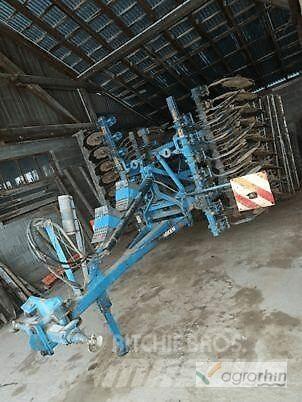 Lemken RUBIN 9/400 KUA كاسحات