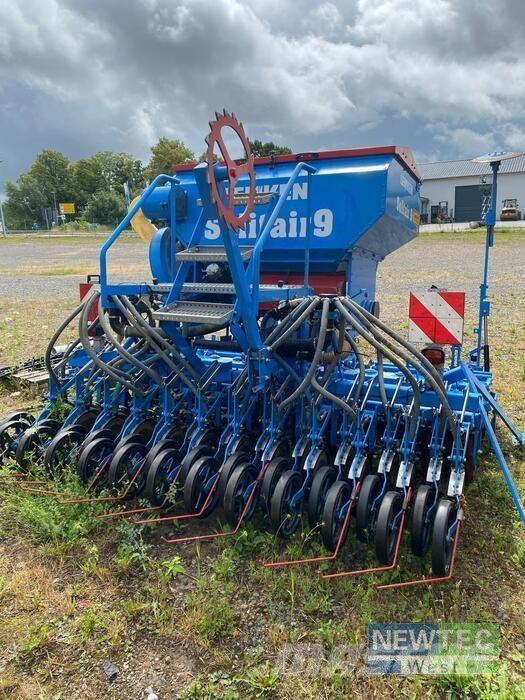 Lemken SOLITAIR 9/300 مثاقيب
