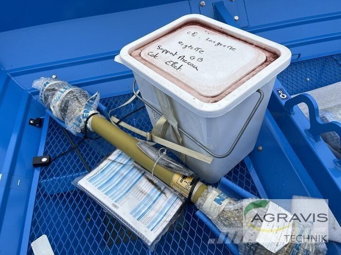 Lemken TAURI 8/1500 معدات فرد المواد المعدنية