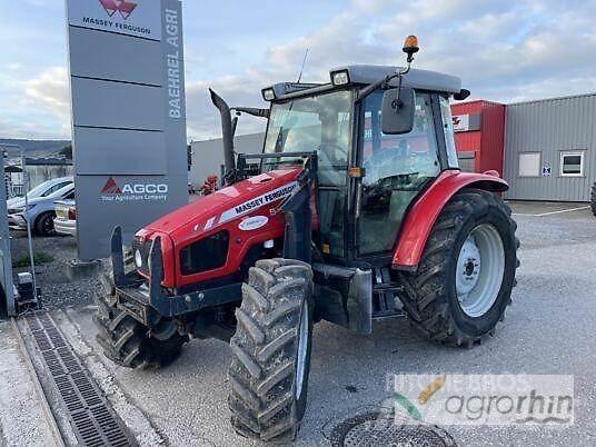 Massey Ferguson 5455 الجرارات