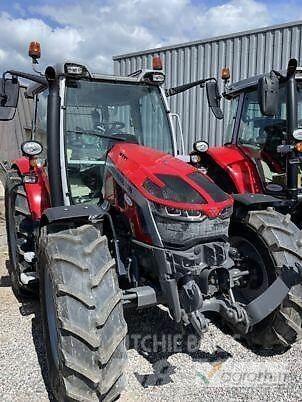Massey Ferguson 5S115 الجرارات