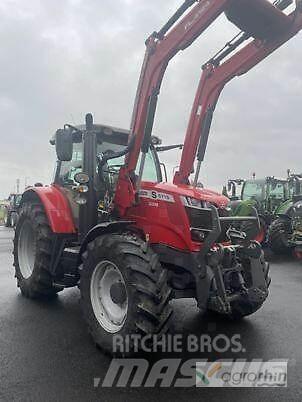 Massey Ferguson 6715S الجرارات