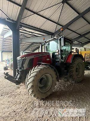 Massey Ferguson 8S245 الجرارات