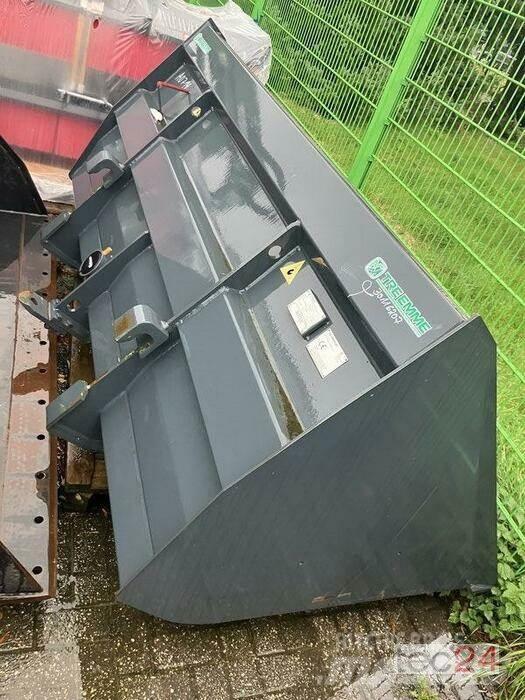 Merlo Schaufel 1800l معدات مناولة لأغراض الزراعة