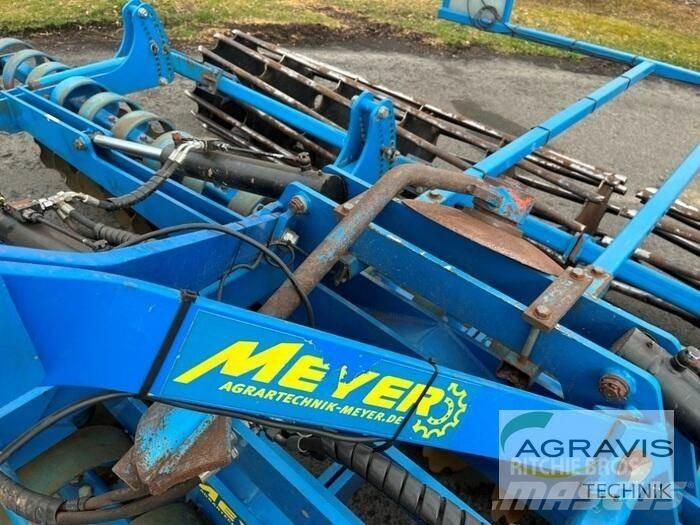 Meyer KSE 550 كاسحات