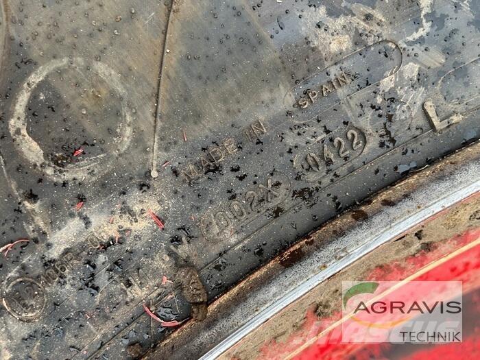 Michelin KR 710/75R42 الإطارات والعجلات والحافات