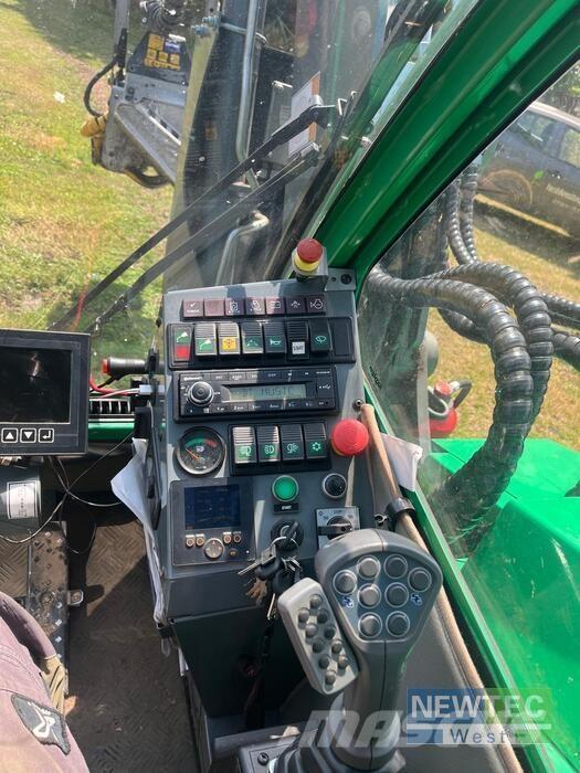 Neuson Forest 103HVT شاحنات