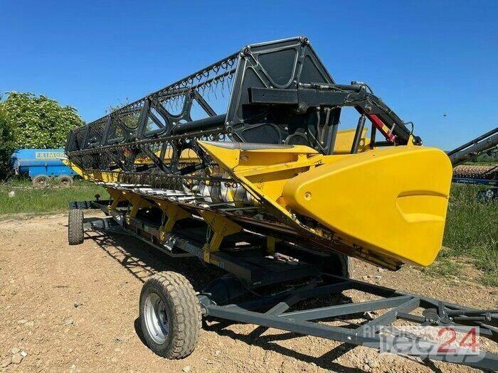 New Holland CR 9070 حصادات