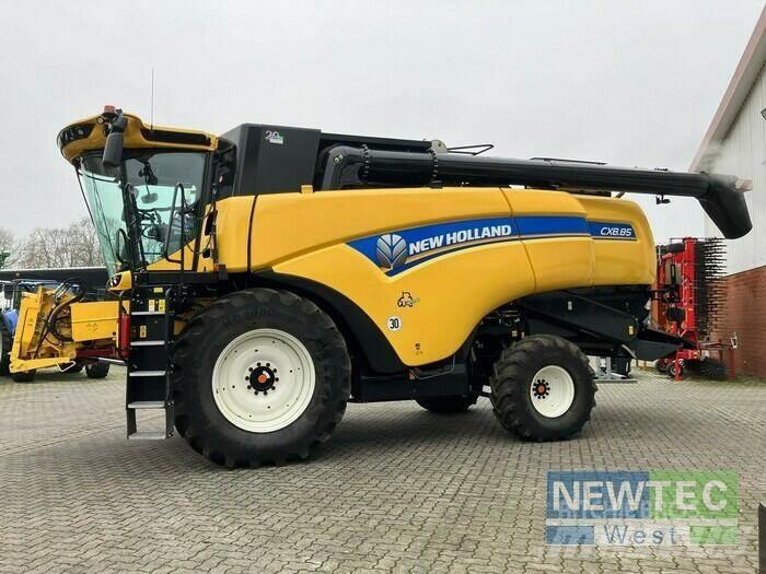 New Holland CX 8.85 حصادات