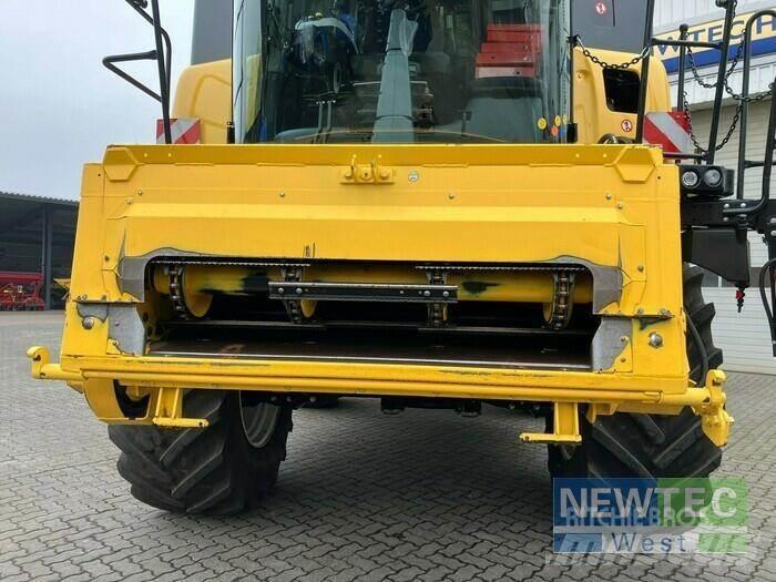 New Holland CX 8.85 حصادات