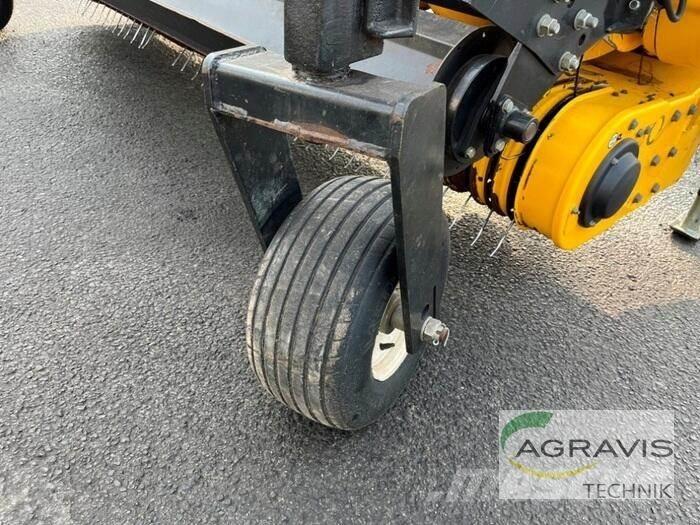 New Holland PICK UP ملحقات ماكينات القش والعلف