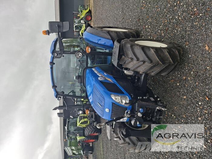 New Holland T 4.55 الجرارات