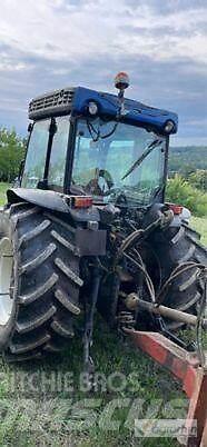 New Holland T4-100 lp ماكينات زراعية أخرى