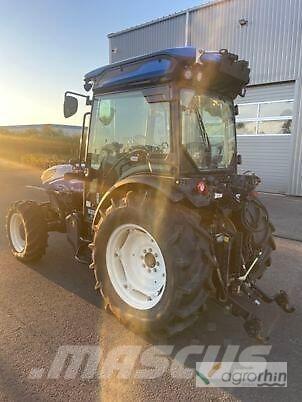 New Holland T4.100F ماكينات زراعية أخرى