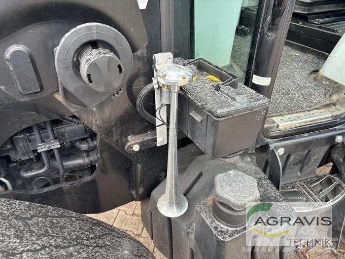 New Holland TD 5.95 الجرارات