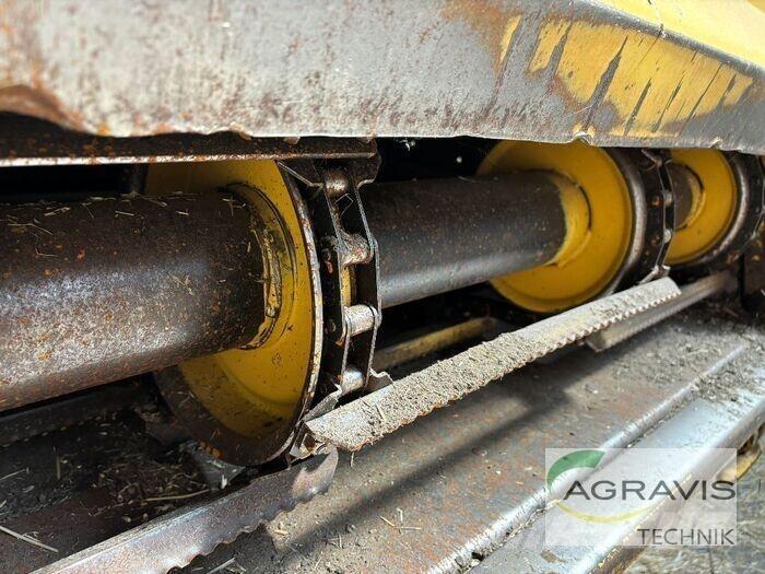 New Holland TF 78 حصادات