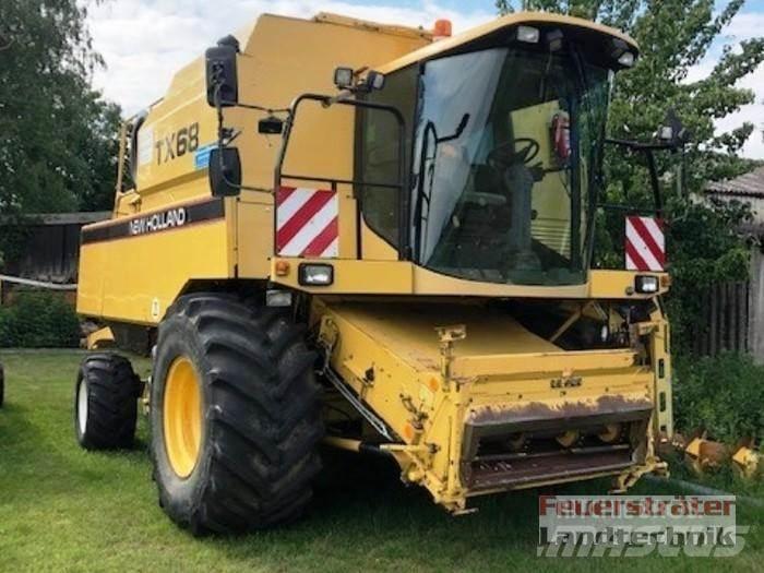New Holland TX 68 حصادات