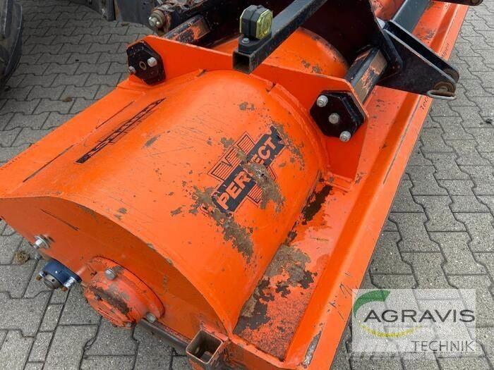 Perfect W KX 860 جزازات وأغطية المراعي
