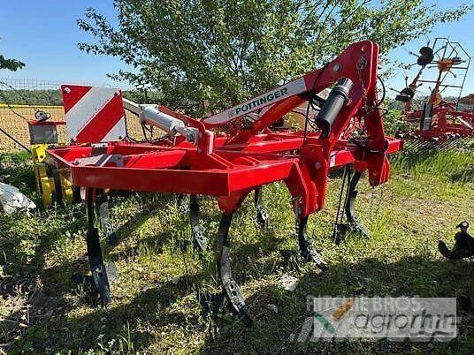 Pöttinger SYNKRO 3030 الكاسحات وقلابات التربة ذات المحركات
