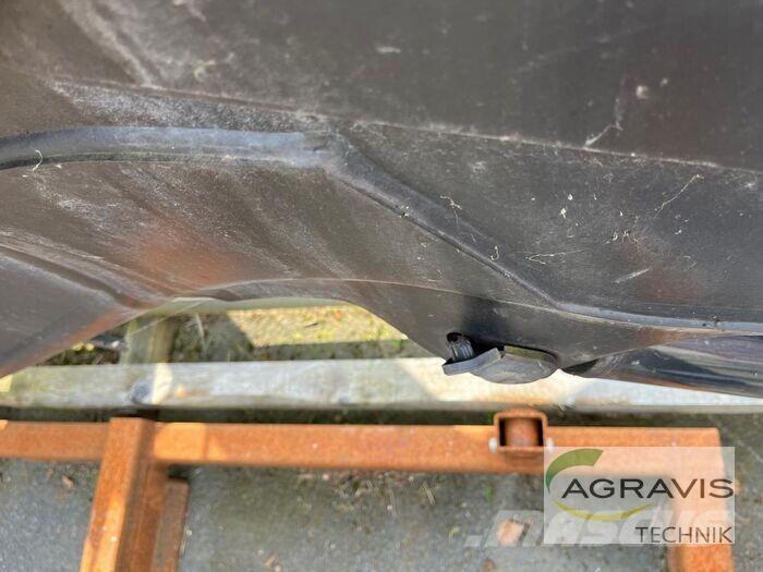 Quicke Q 3 L ملحقات أخرى للجرارات